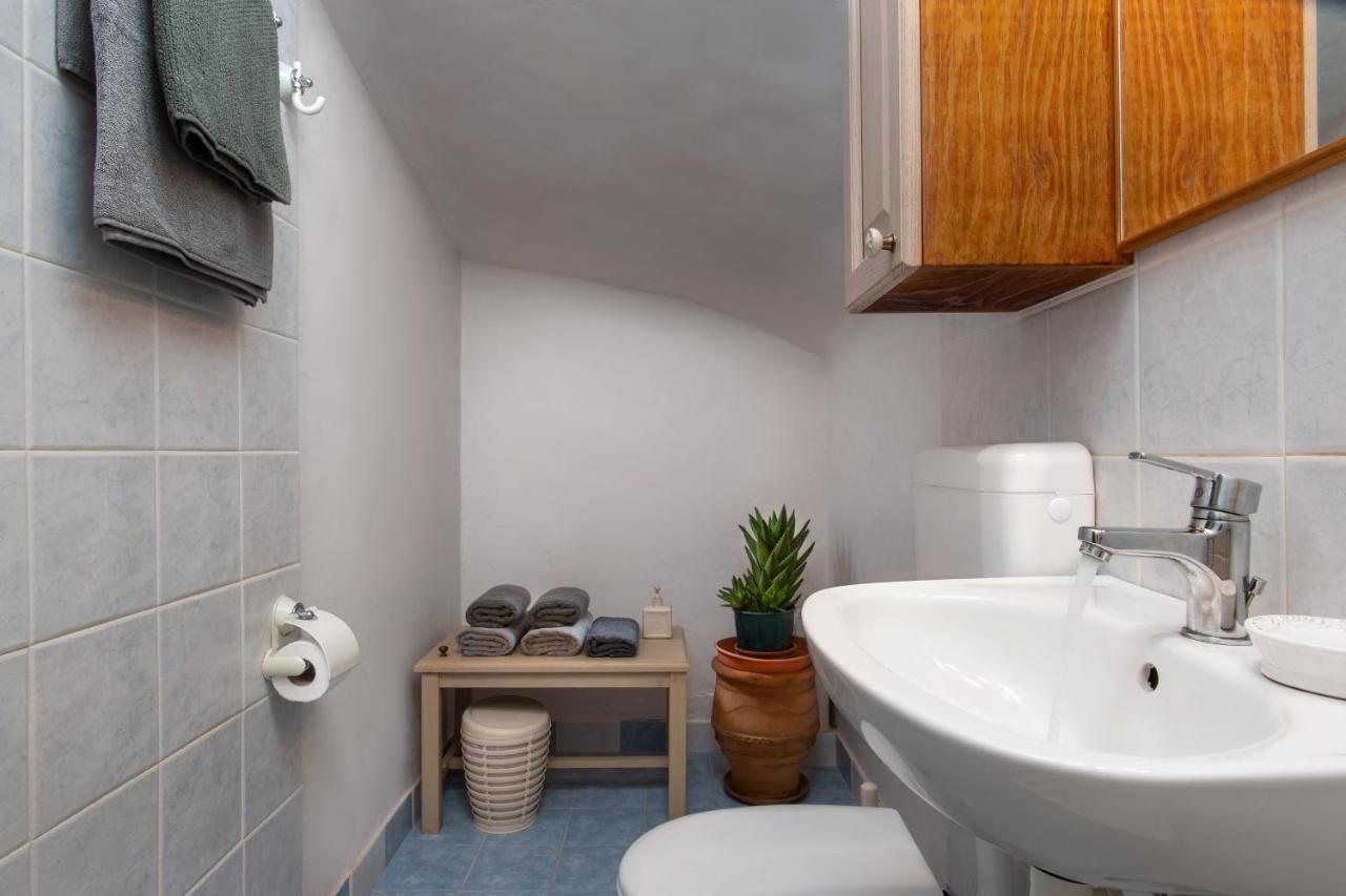 Astera Studio Is A Peaceful Place To Stay! Αδάμας Εξωτερικό φωτογραφία